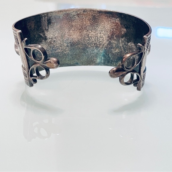 Vintage Lapis Lazuli Large Bali Design Filigree Cuff Bracelet in Sterlin… - Picture 7 of 10